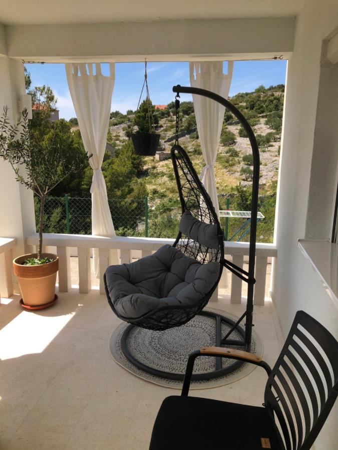 Holiday Home - Apartment Carmen Sevid Luaran gambar