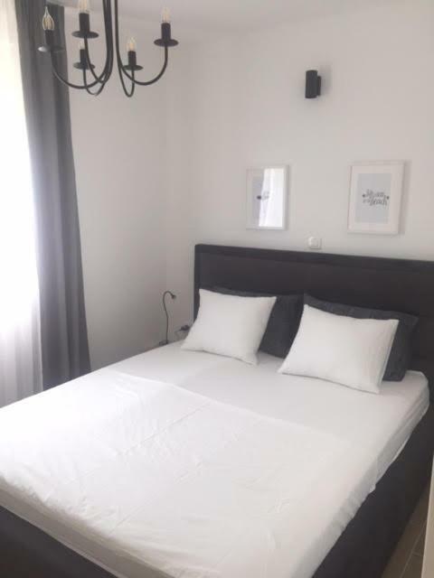 Holiday Home - Apartment Carmen Sevid Luaran gambar