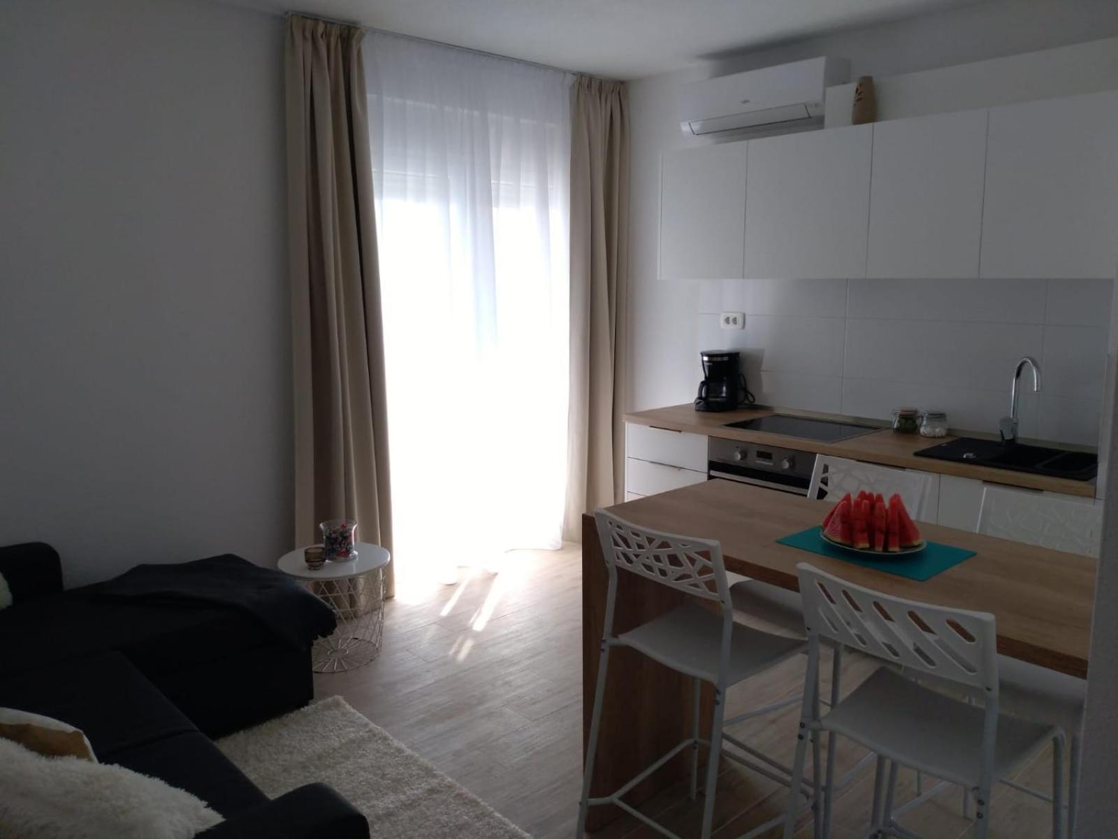Holiday Home - Apartment Carmen Sevid Luaran gambar